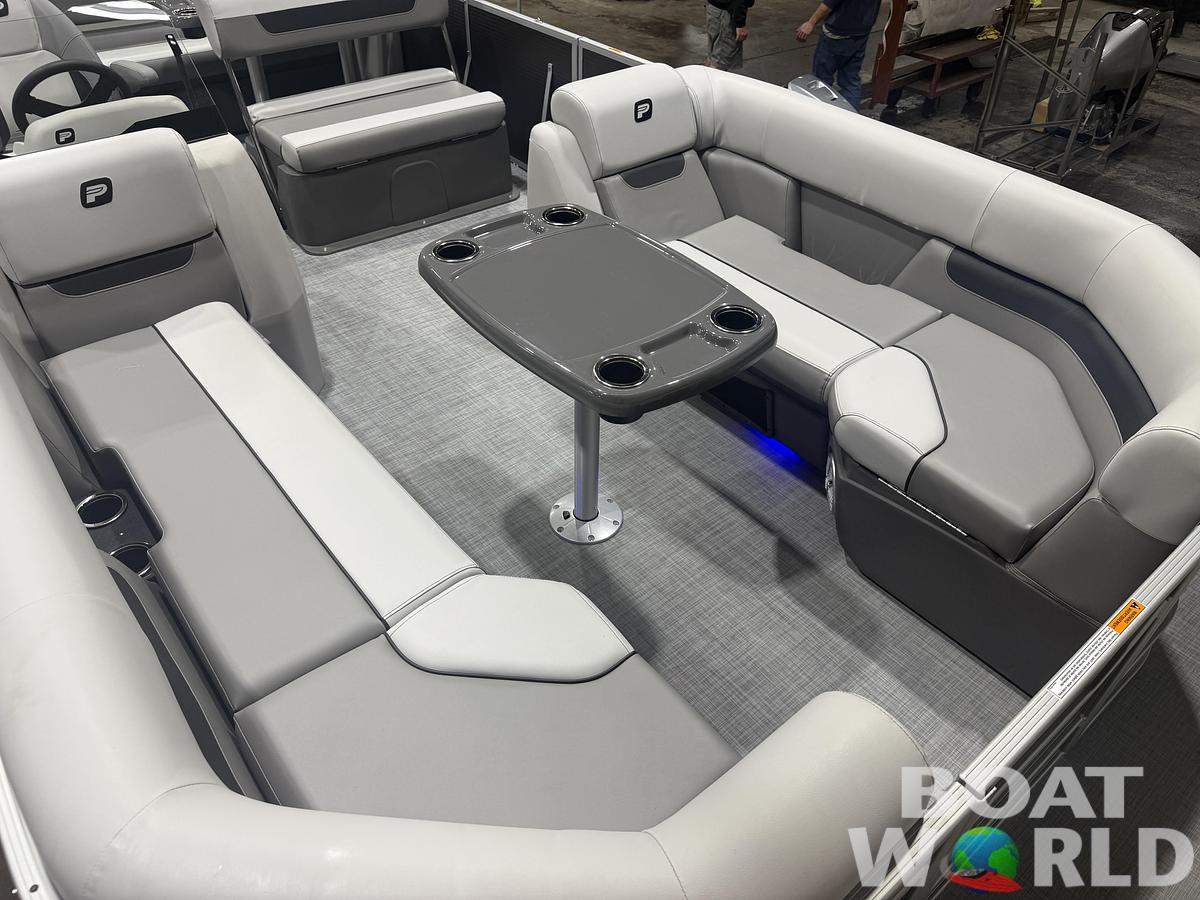 2026 Princecraft Vectra 23 RL Dinette Swingback Pontoon