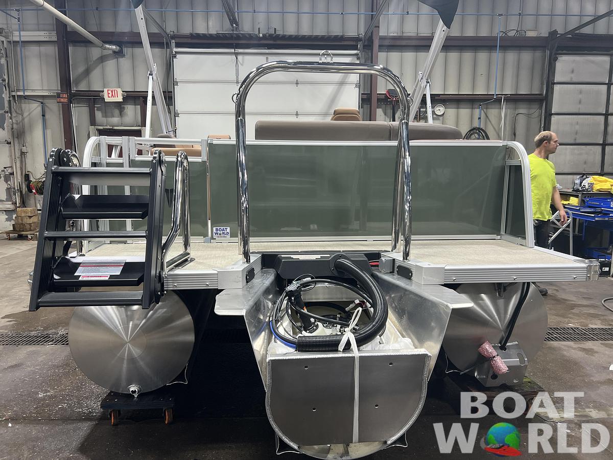 2026 Tahoe Pontoons LTZ 2385 Elite Cruise Tritoon 