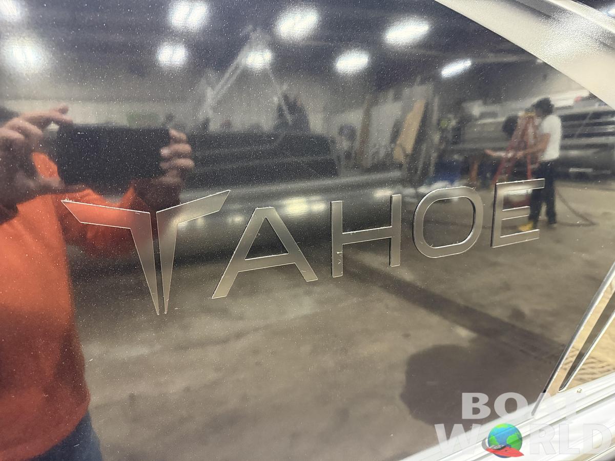 2026 Tahoe Pontoons LTZ 2385 Swingback (VRL) Tritoon