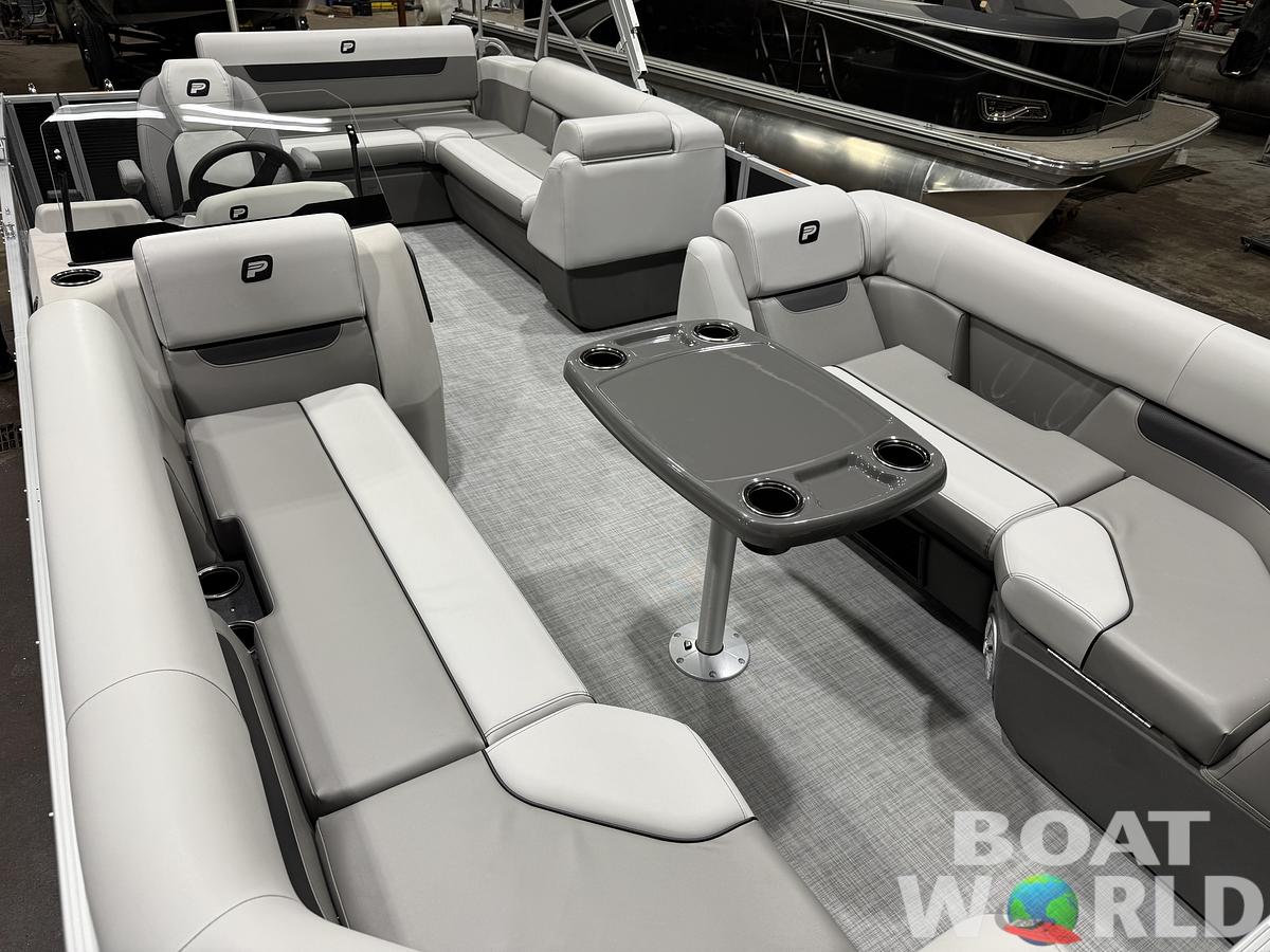 2026 Princecraft Vectra 23 RL Long Lounge Swingback Tritoon 