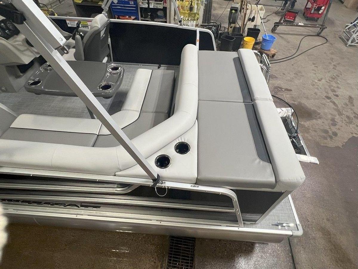 2025 Princecraft 21 Sportfisher 2-S Pontoon & Mercury 4-Stroke EFI