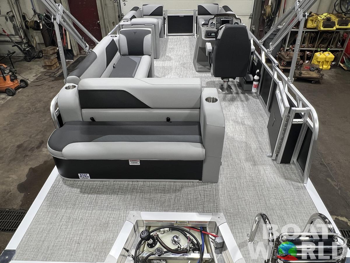 2026 Tahoe Pontoons Sport 2180 Cruise Rear Bench (CRB) 