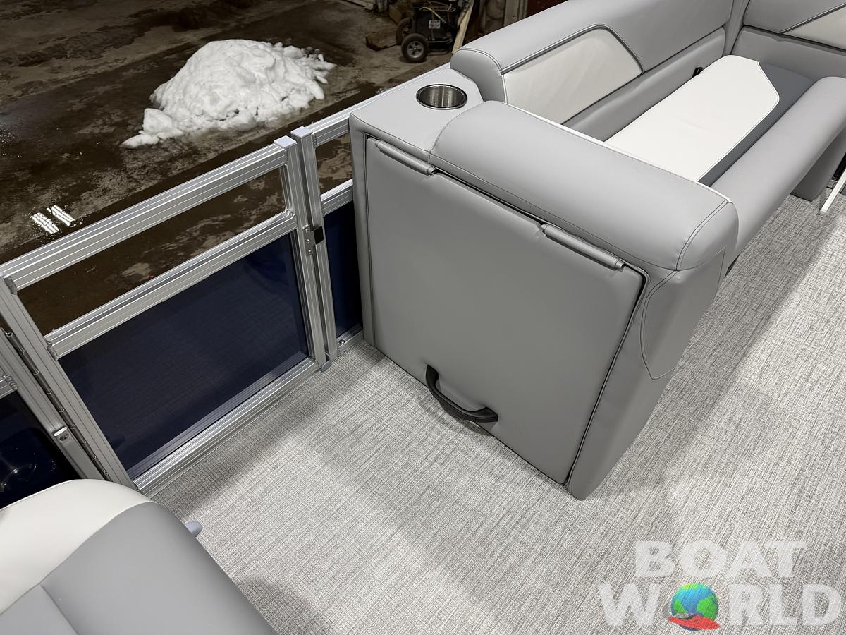 2026 Tahoe Pontoons Sport 2180 Quad Lounge 