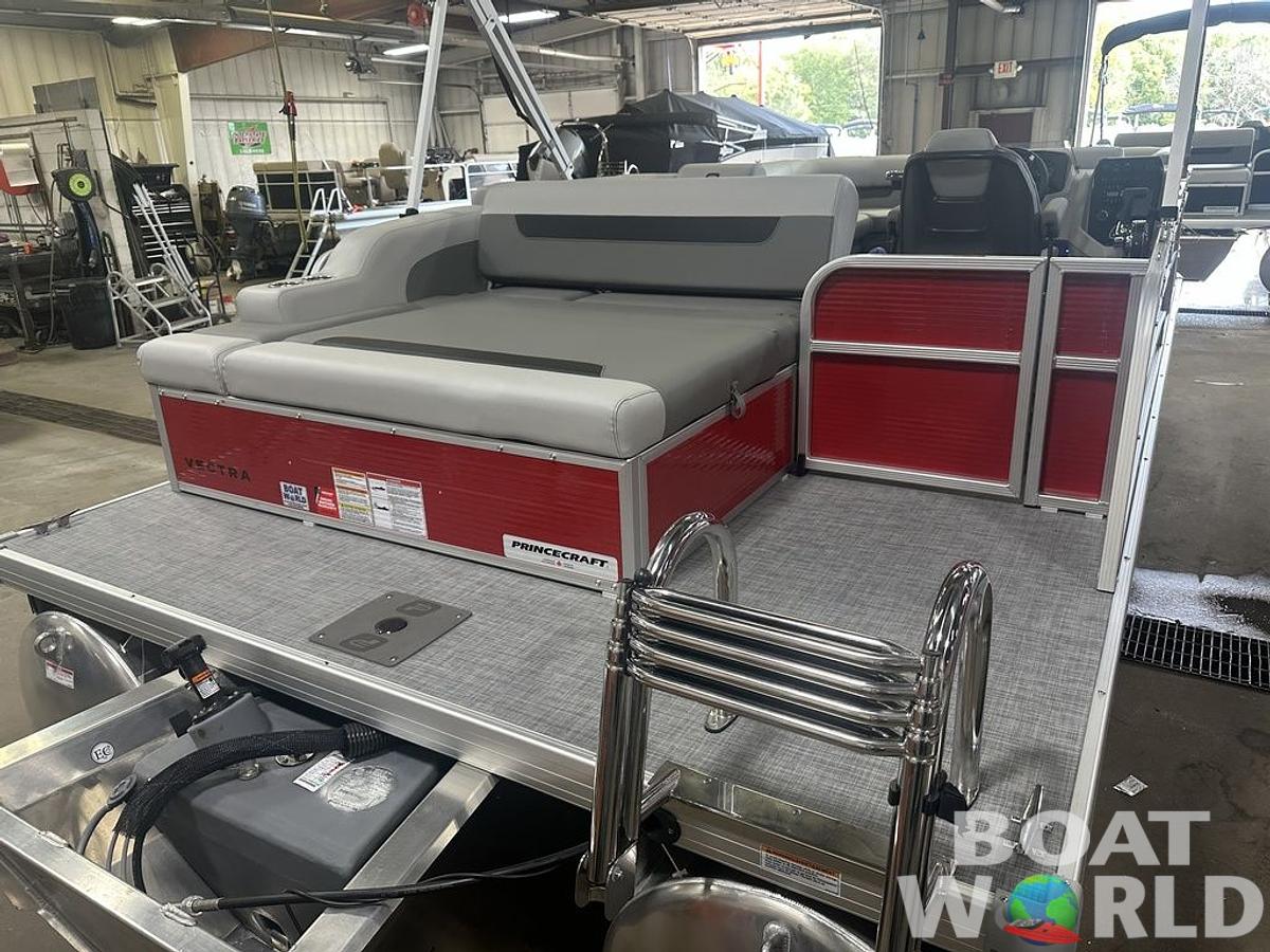 2025 Princecraft Vectra 21 RL Swingback Lounge Pontoon & Mercury 4-Stroke EFI