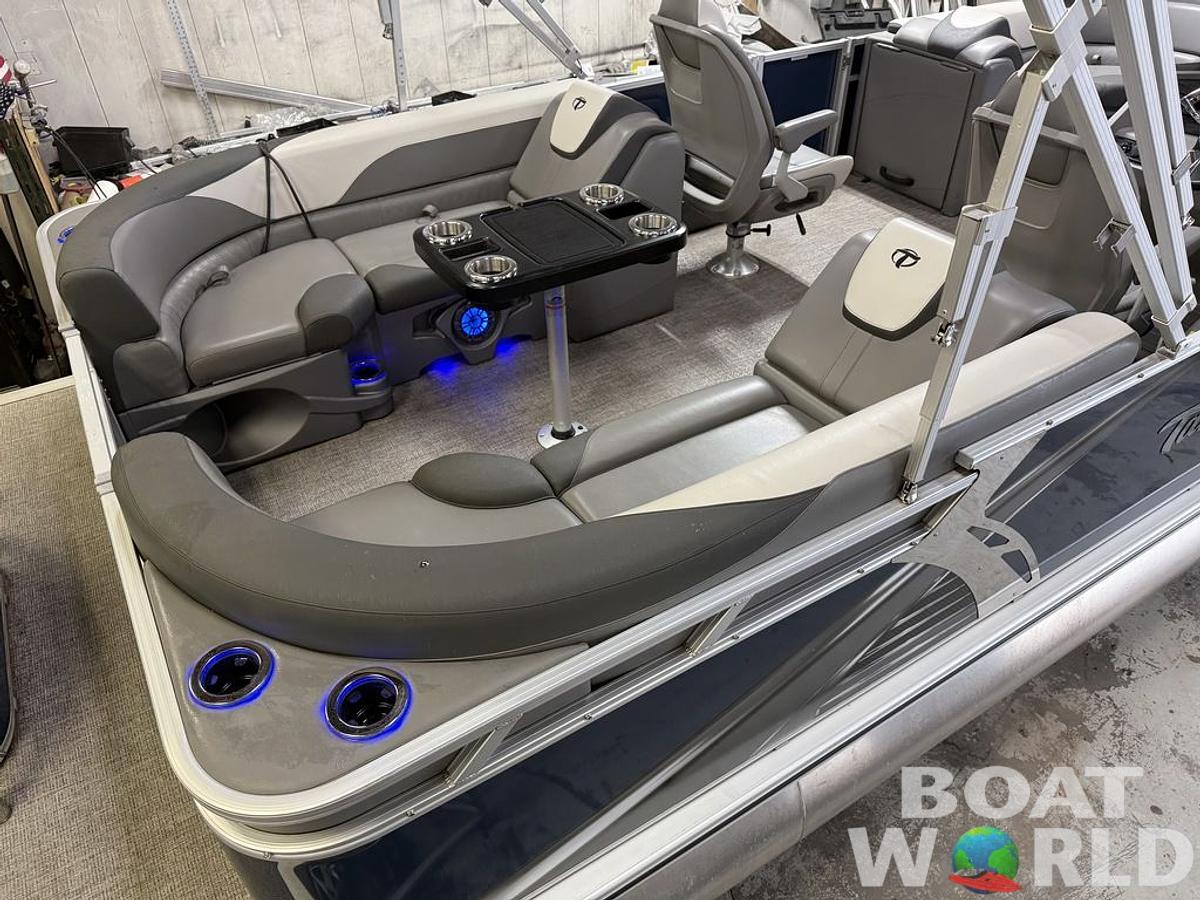Used 2022 Tahoe Pontoons LTZ 2385 Quad Lounge Tritoon Pontoon & Honda 4-Stroke EFI