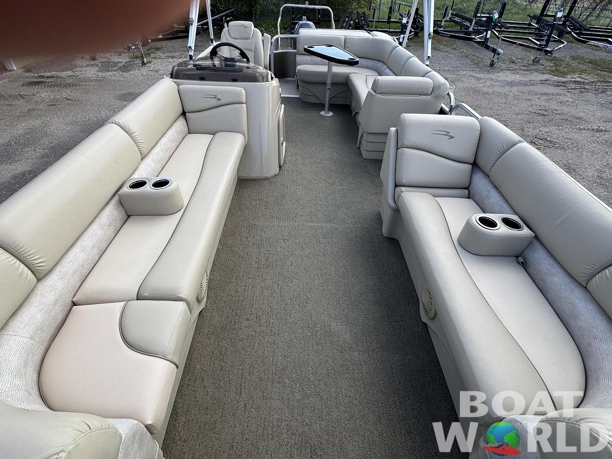 Used 2014 Bennington 22 SLX Pontoon
