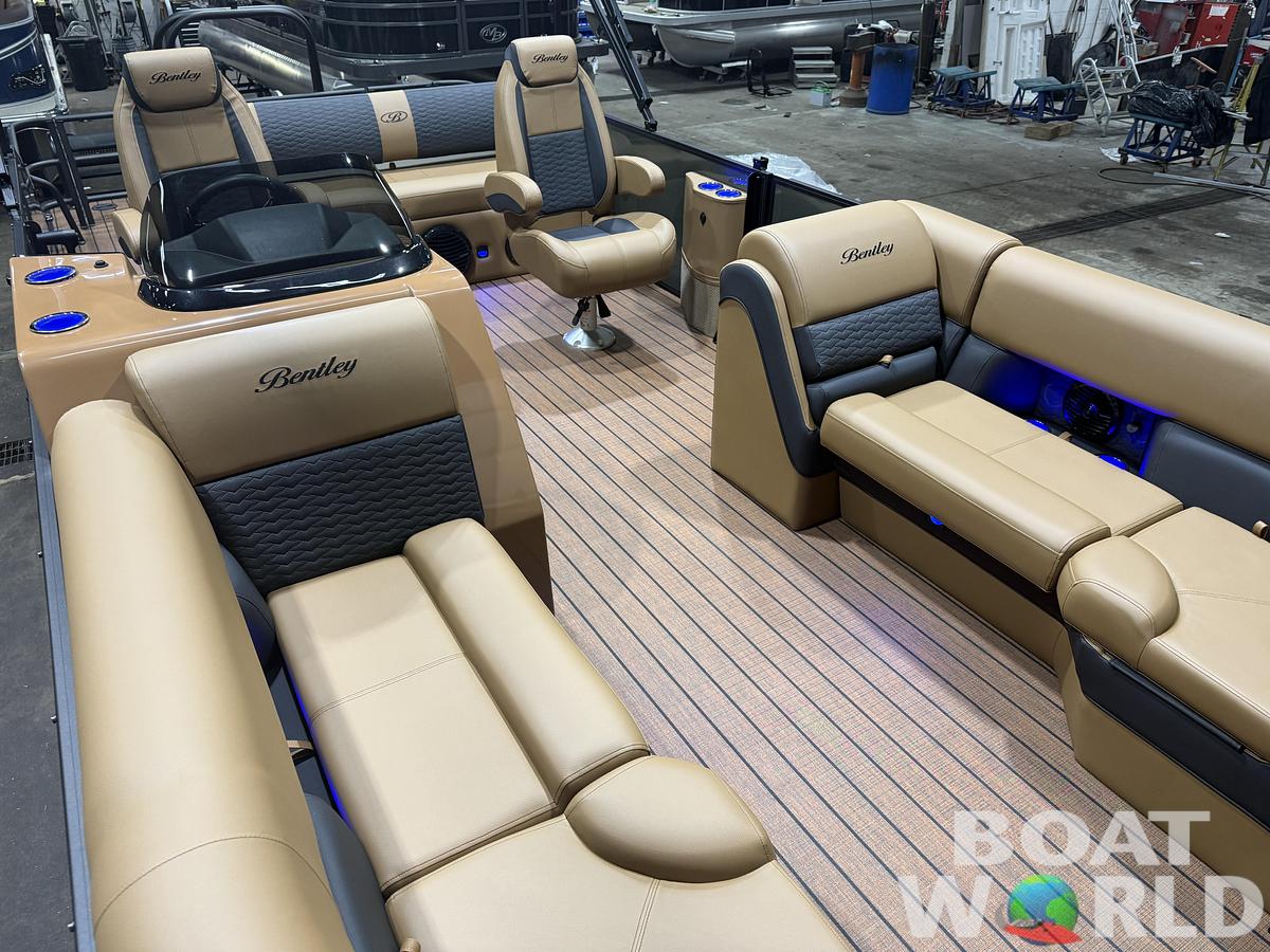 2026 Bentley Pontoons Elite 223 Swingback Tritoon & 200HP 