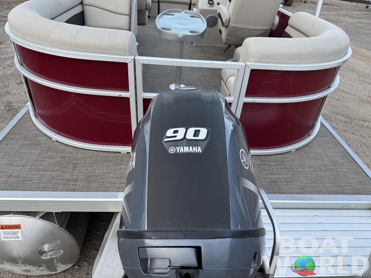 Used 2019 Bennington 21 SX Pontoon