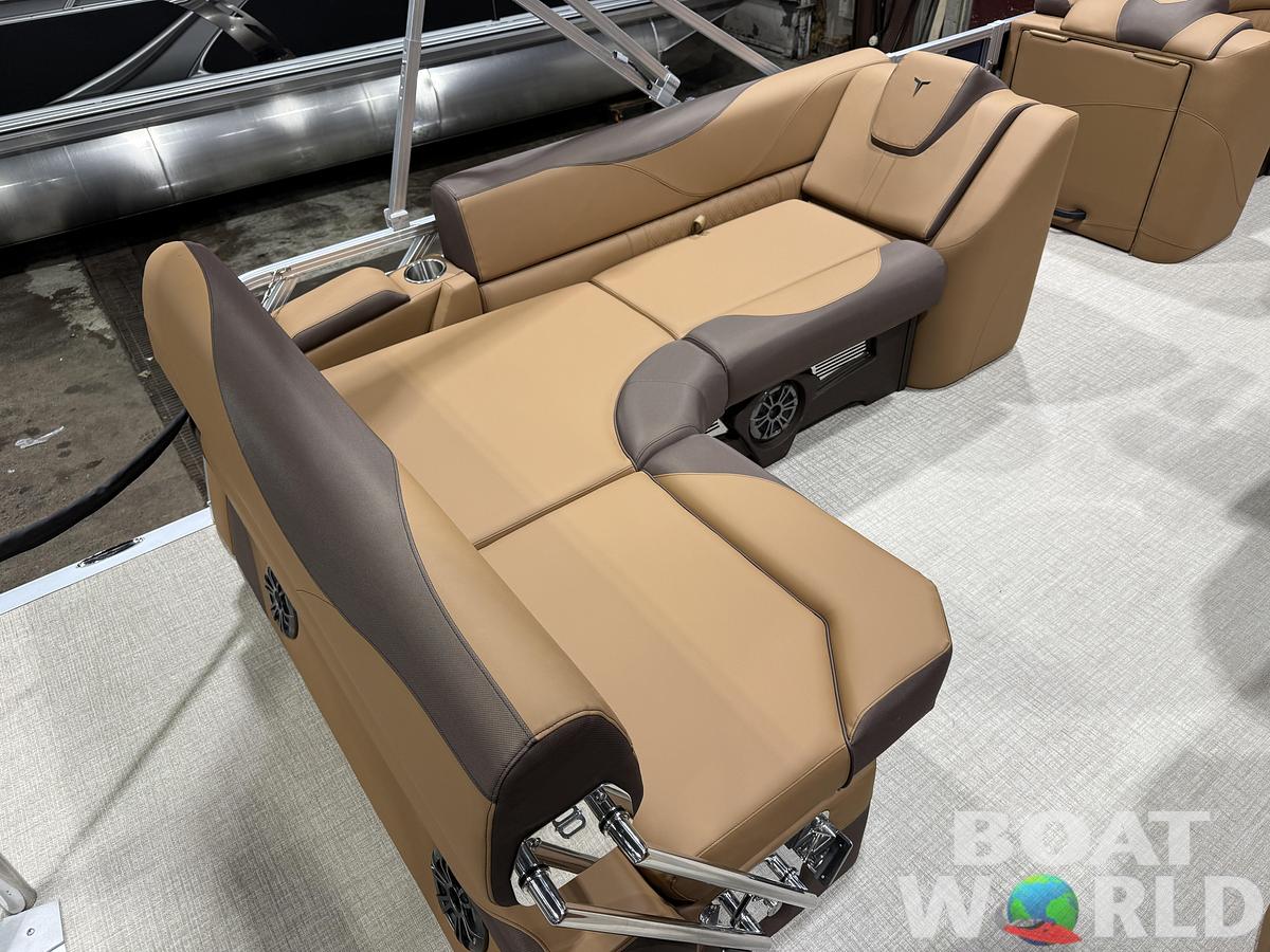 2026 Tahoe Pontoons LTZ 2185 Cruise Rear Bench (CRB) 