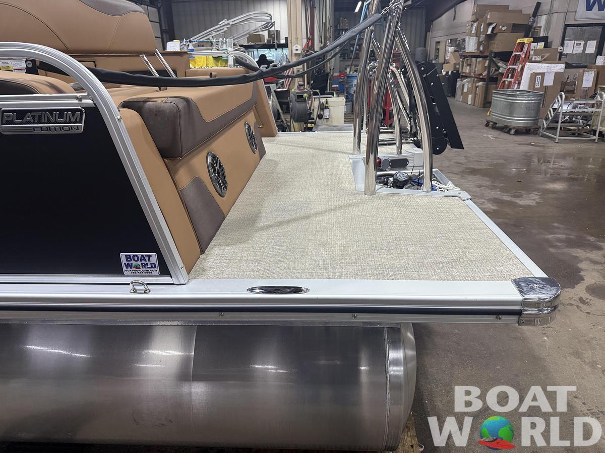 2025 Tahoe Pontoons LTZ 2385 Cruise Rear Bench (CRB) 