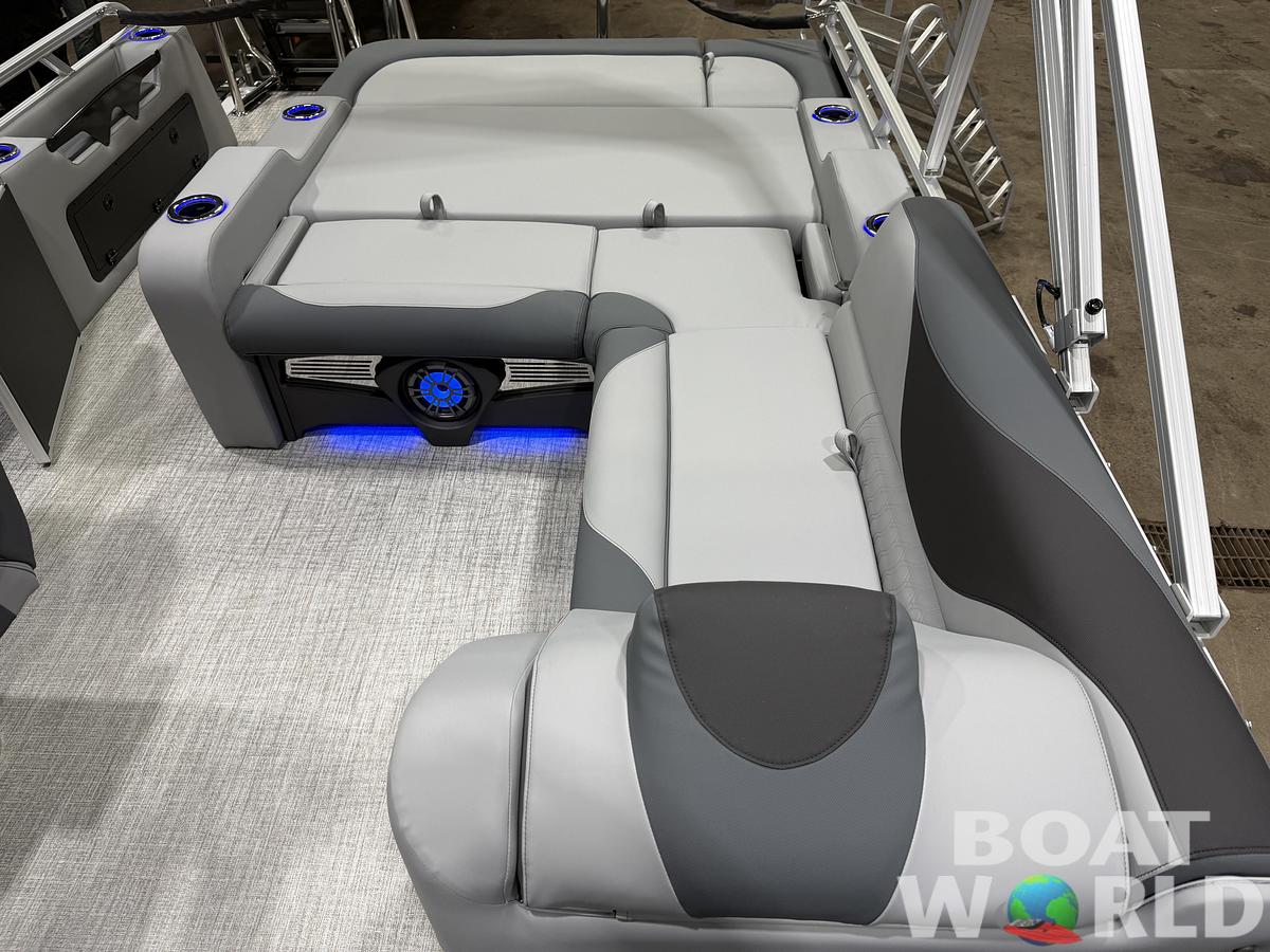 2026 Tahoe Pontoons LTZ 2385 Swingback (VRB) Tritoon 