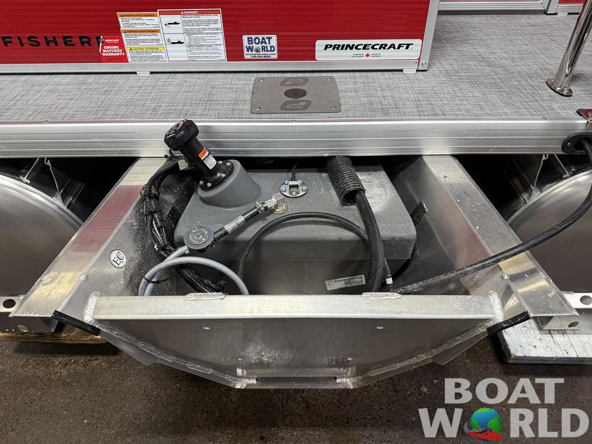 2025 Princecraft 21 Sportfisher 2-S Pontoon & Mercury 4-Stroke EFI