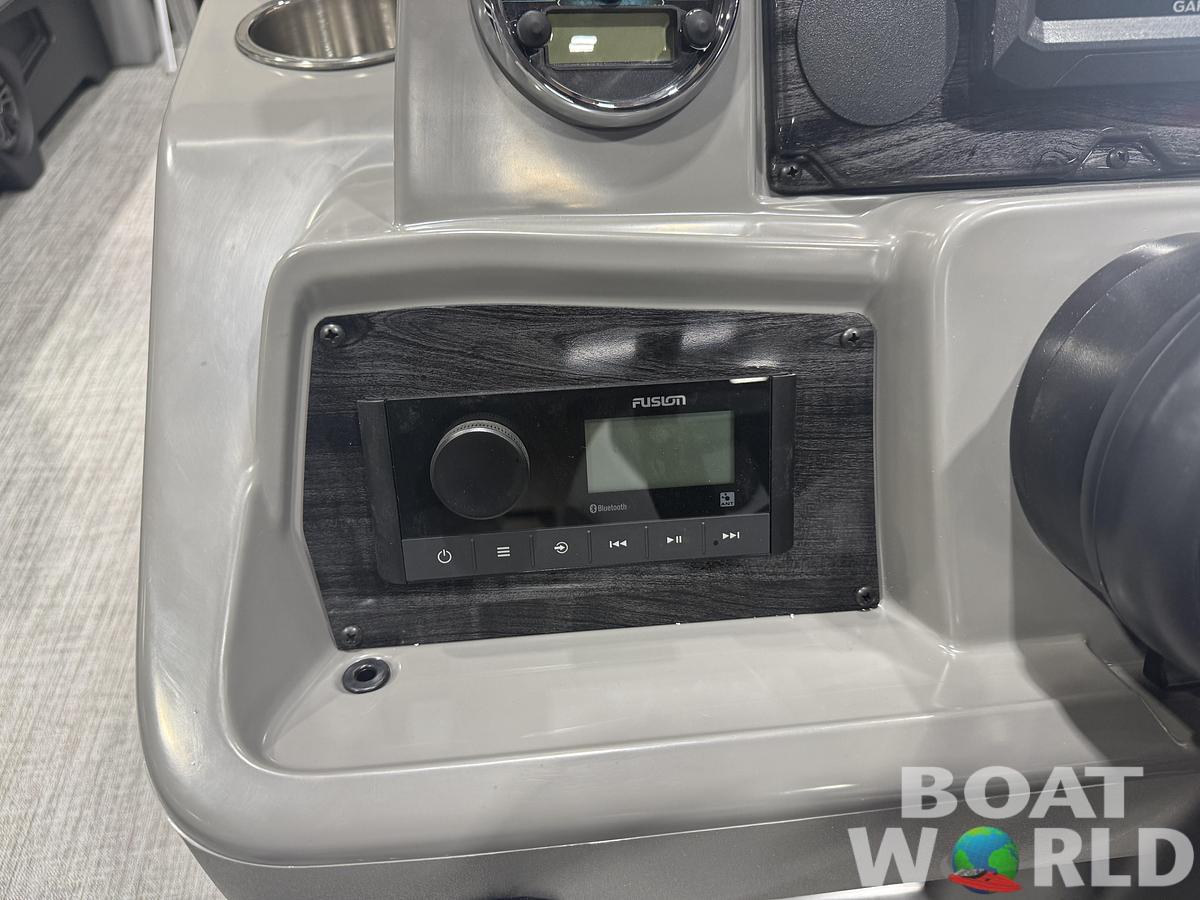 2027 Tahoe Sport CRB 2180 Cruise Rear Bench Pontoon $30995