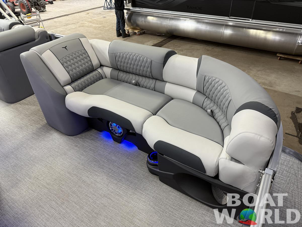 2025 Tahoe Pontoons Cascade 2385 Elite Cruise Tritoon & Honda 4-Stroke EFI