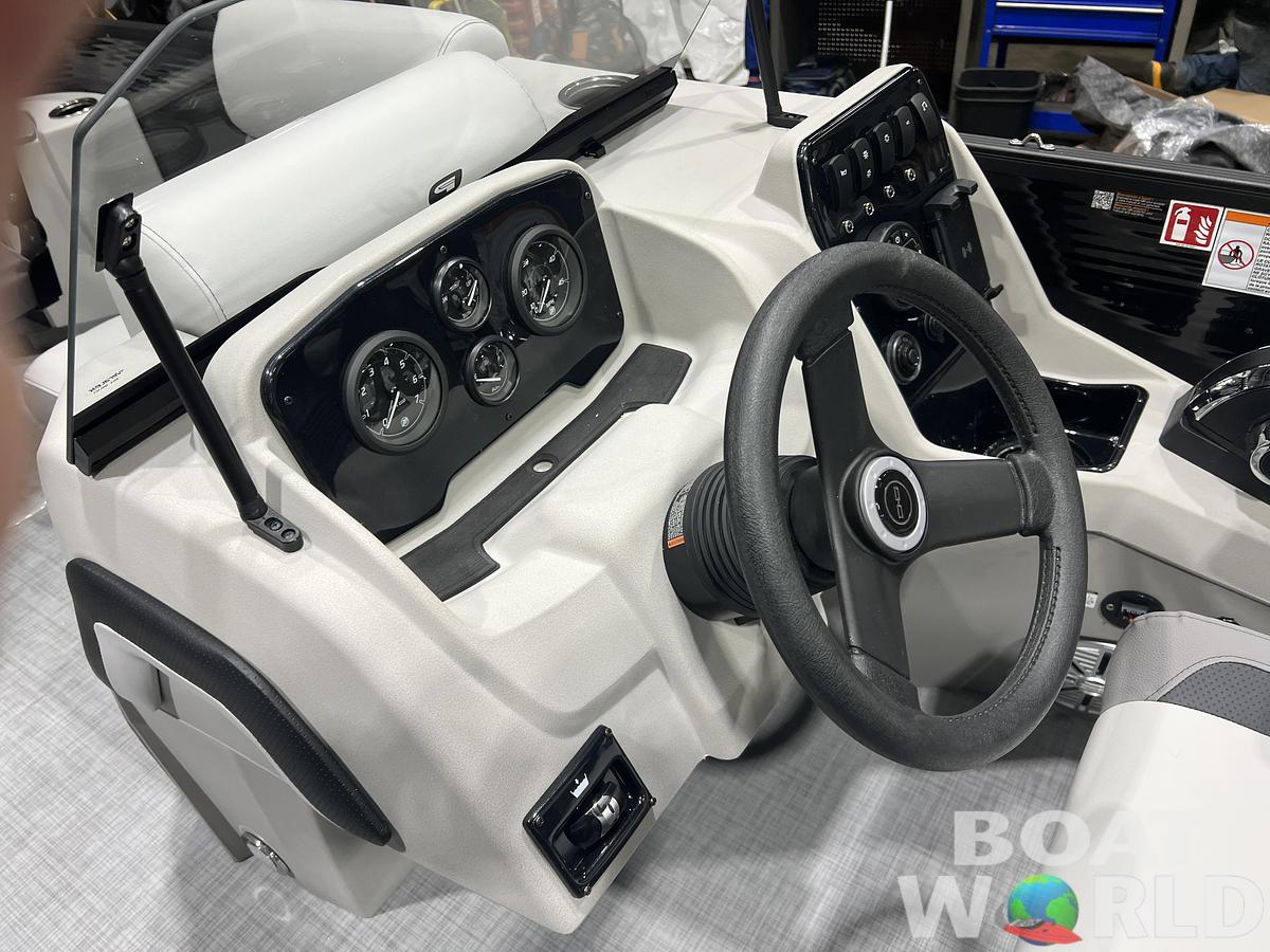 2026 Princecraft 21 Sportfisher 4-S Quad Fish Pontoon