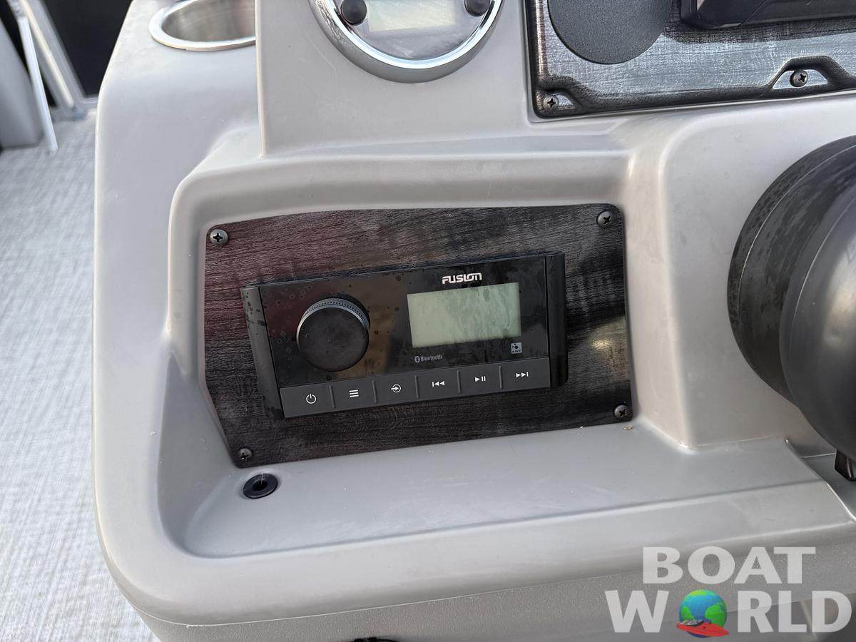 2026 Tahoe Pontoons Sport 2180 Swingback (VRB) 