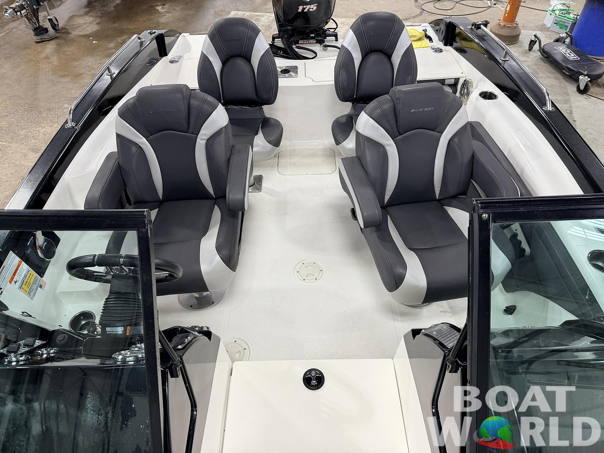 Used 2016 Larson FX 1850 DC Fiberglass Fishing Boat