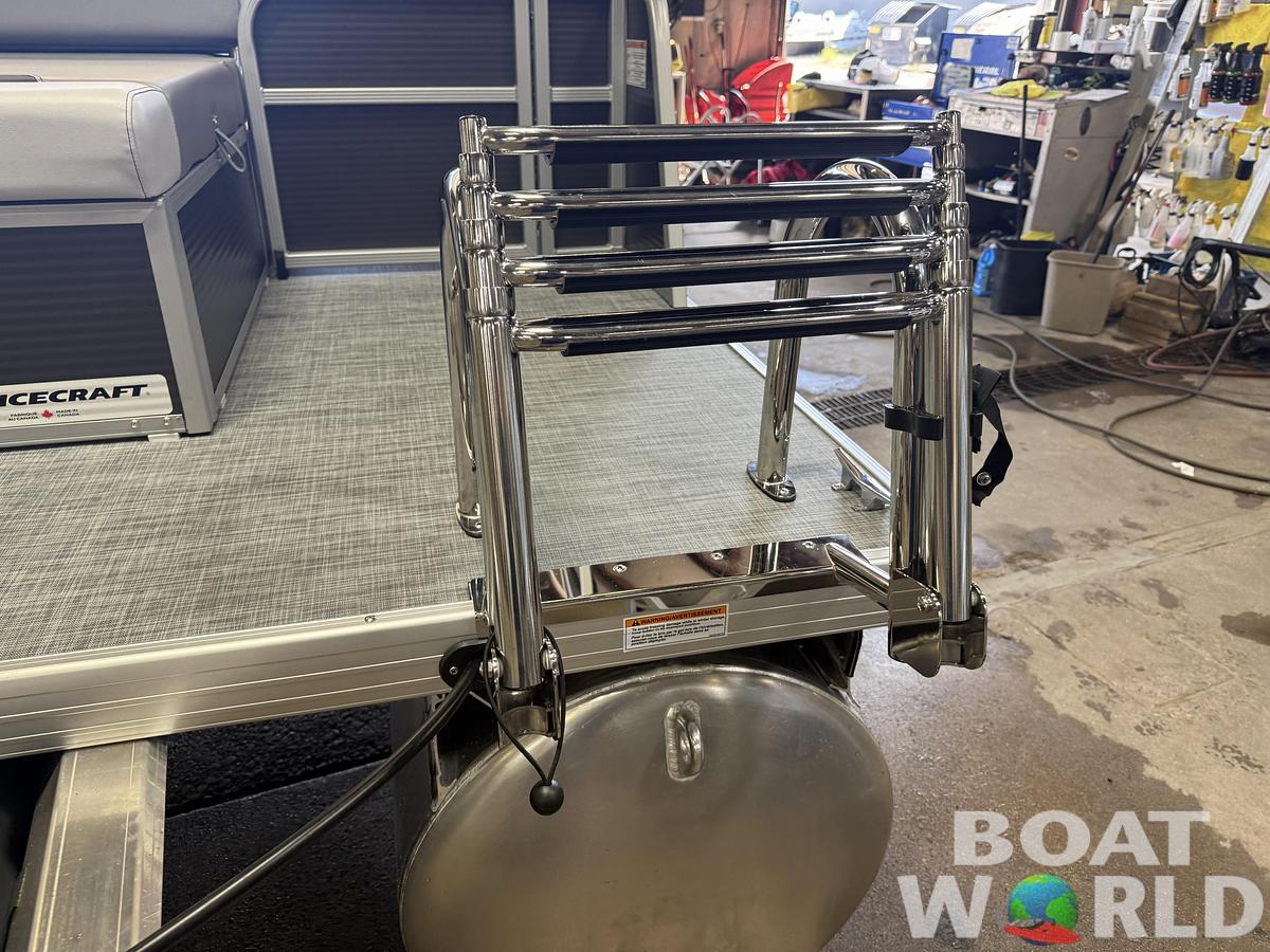 2026 Princecraft Vectra 23 RL Swingback Lounge Pontoon