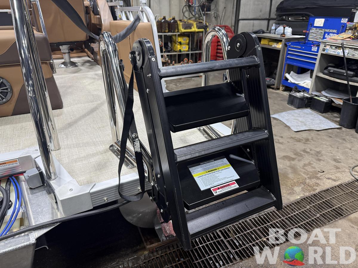 2026 Tahoe Pontoons LTZ 1985 Cruise Rear Bench (CRB)