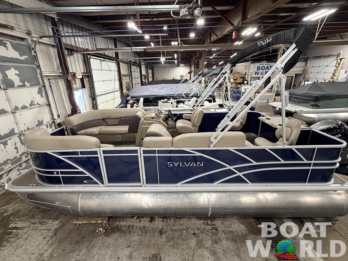 Used 2022 Sylvan  Mirage 820 Fish & Cruise