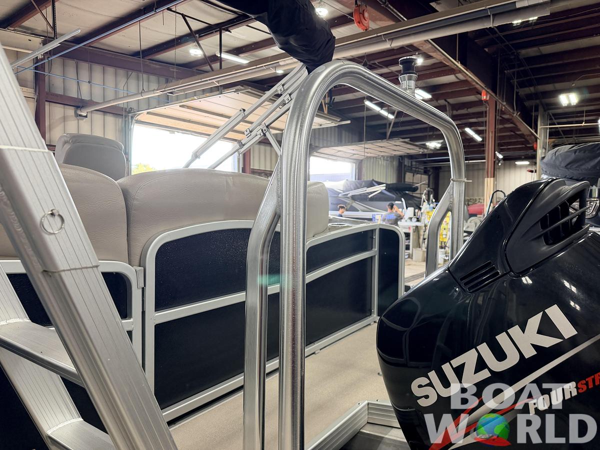 Used 2012 Premier 250 Intrigue & 140HP Suzuki 4Stroke -$21,995