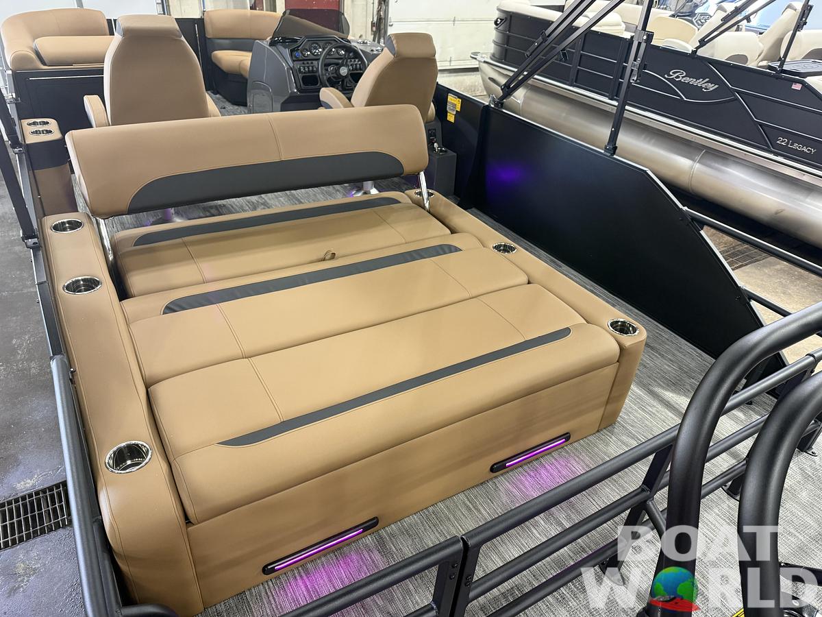 2027 Bentley Legacy 223 Swingback Tritoon $56995