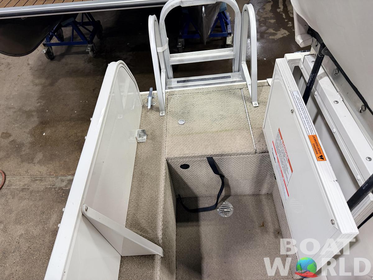 Used 2008 Princecraft Ventura 192 Deck Boat