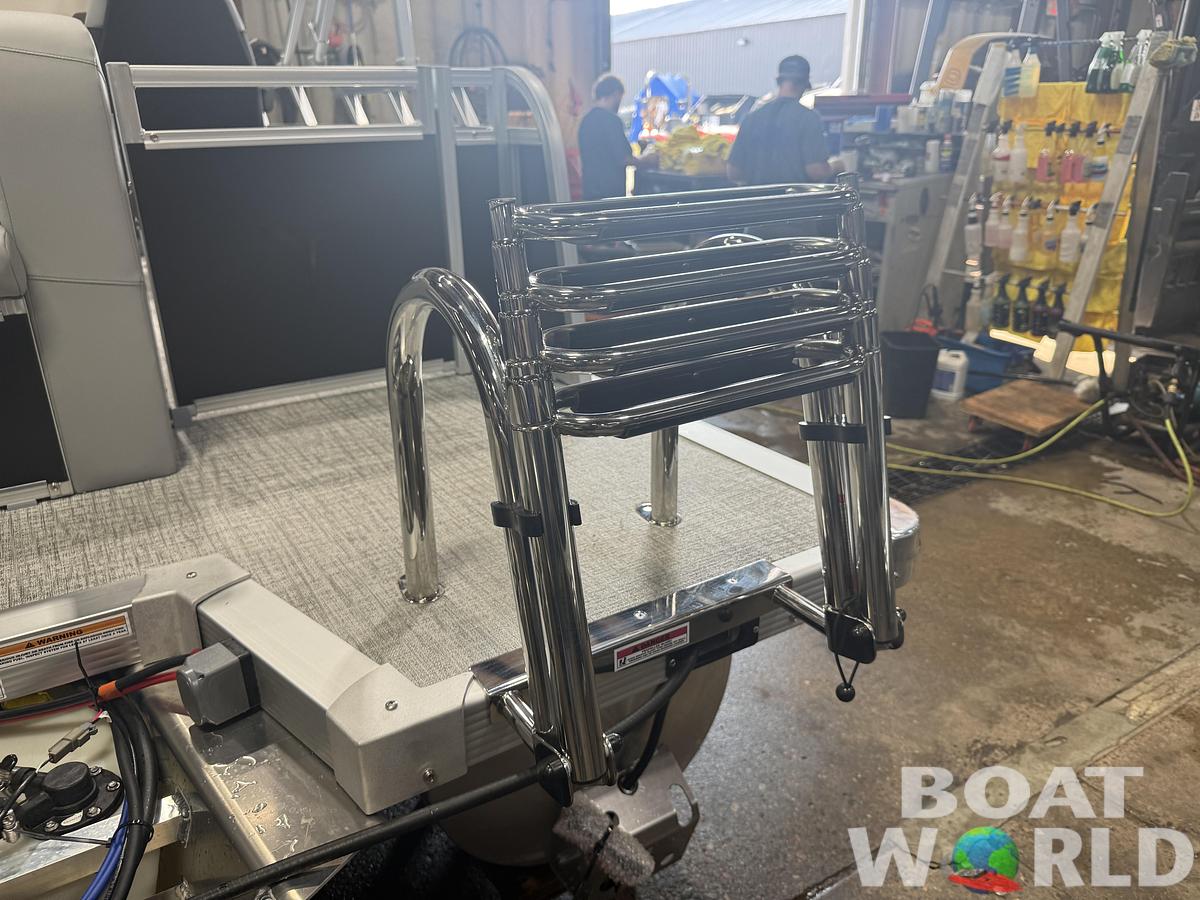 2027 Tahoe Sport CRB 2180 Cruise Rear Bench Pontoon $30995