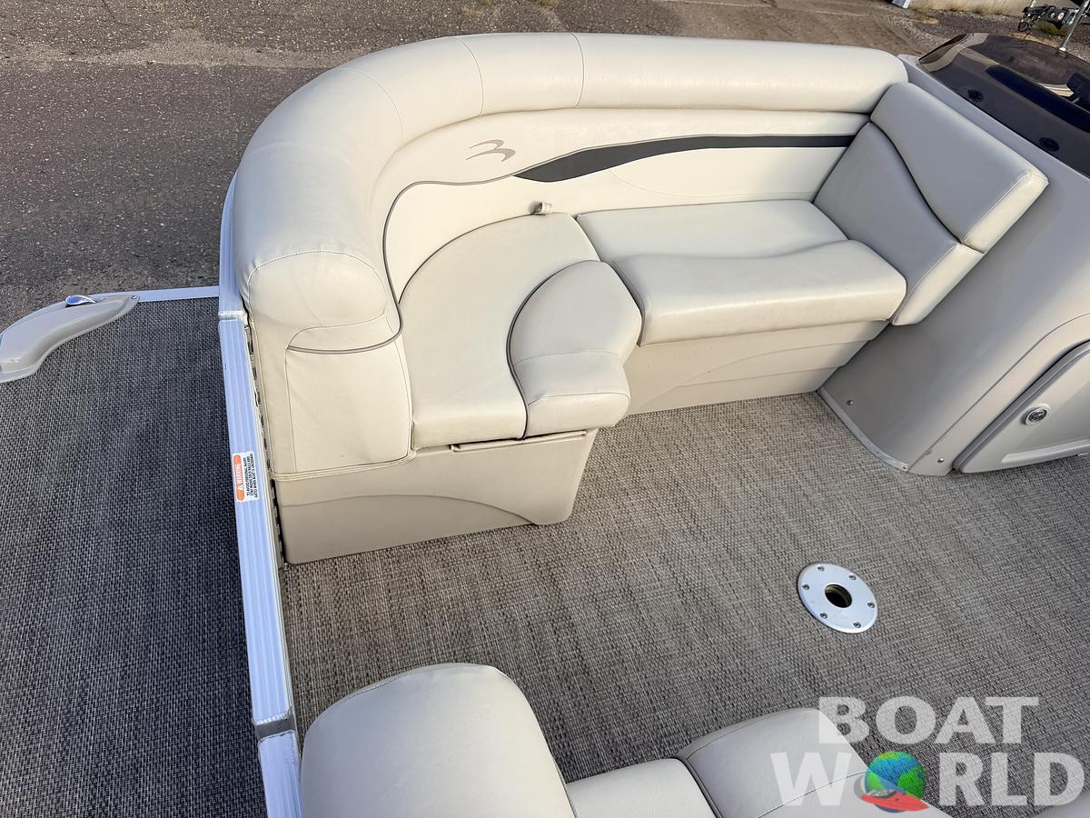 Used 2018 Bennington 20 SSRX & 50HP Yamaha 4 Stroke -$24,995