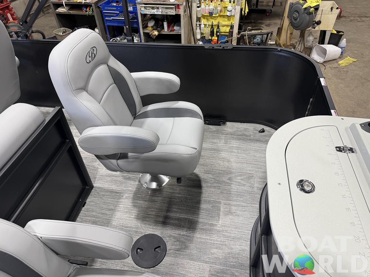 2027 Bentley Pontoons Fish 200 4PT & Honda 4-Stroke EFI