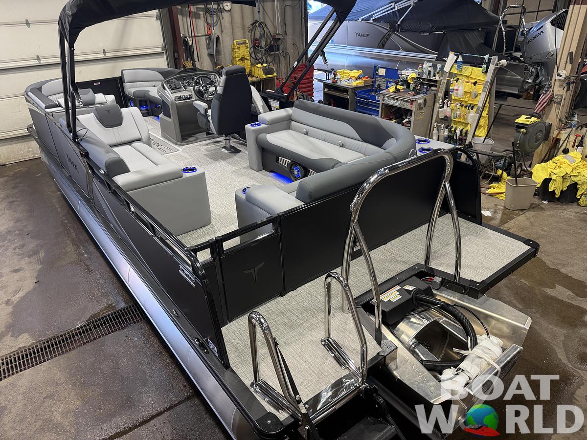 2027 Tahoe LTZ 2585 Elite Cruise Tritoon 300HP $69995
