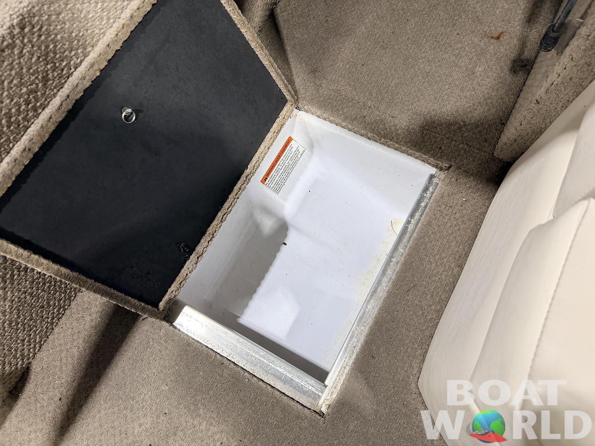 Used 2008 Princecraft Ventura 192 Deck Boat