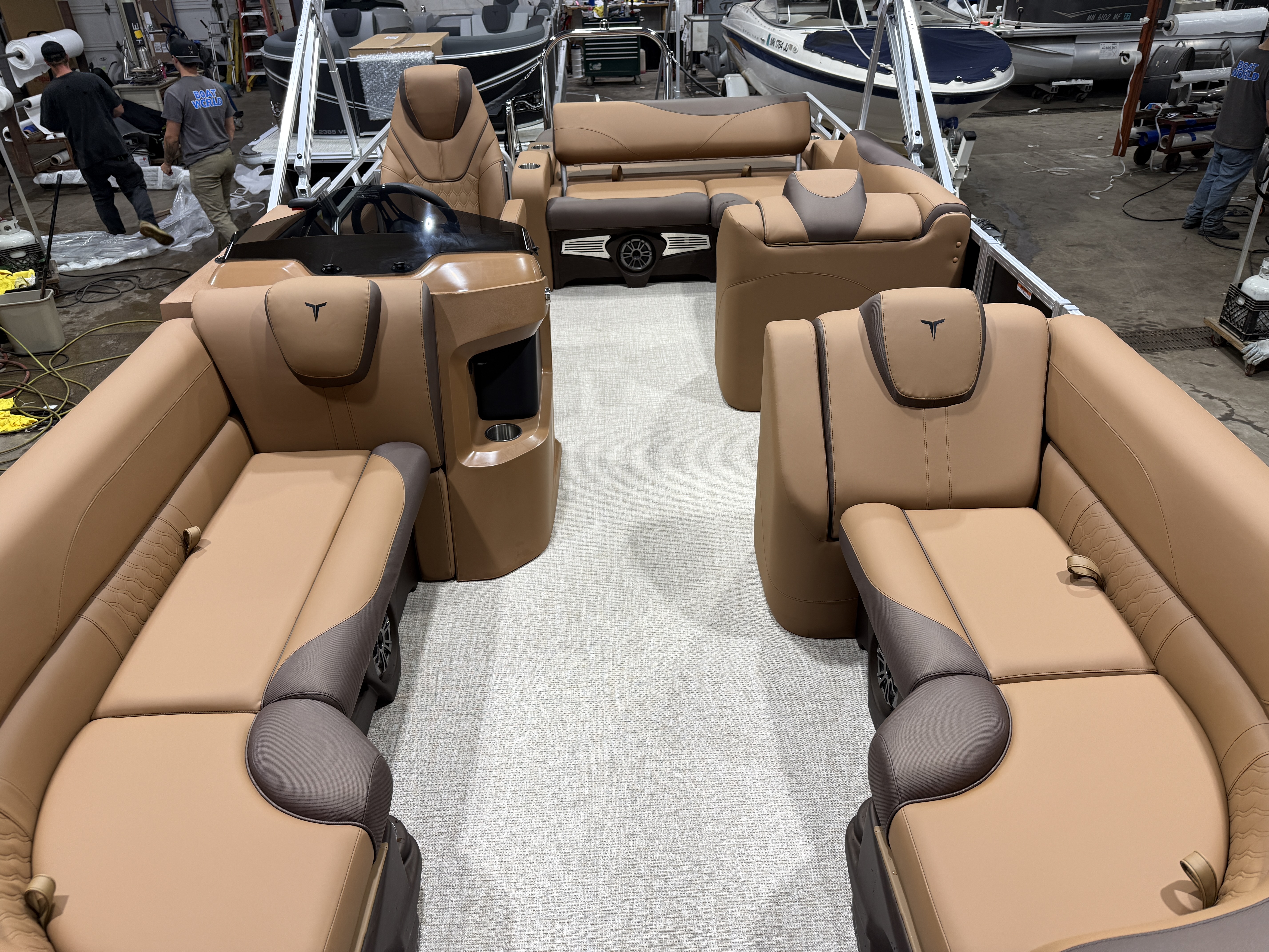 2027 Tahoe LTZ 2385 VRB SE Swingback Pontoon $42995