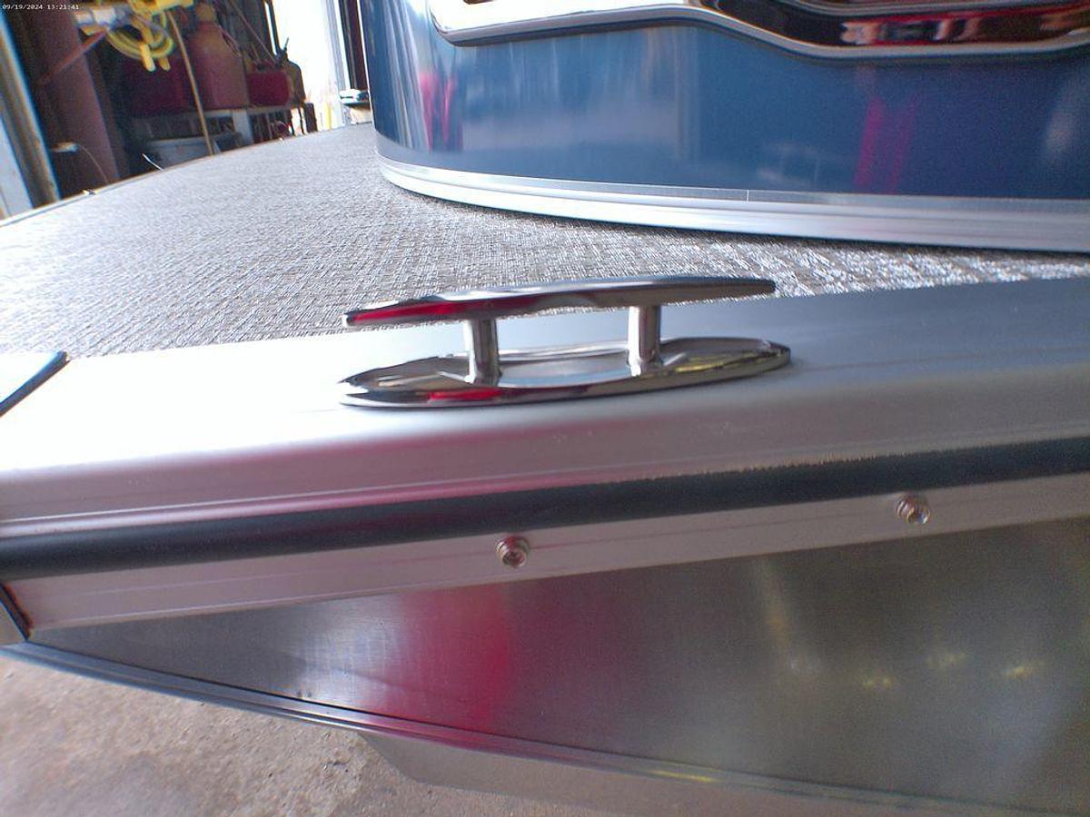 2025 Tahoe Pontoons LTZ 2385 Quad Lounge Shift SS & Honda 4-Stroke EFI