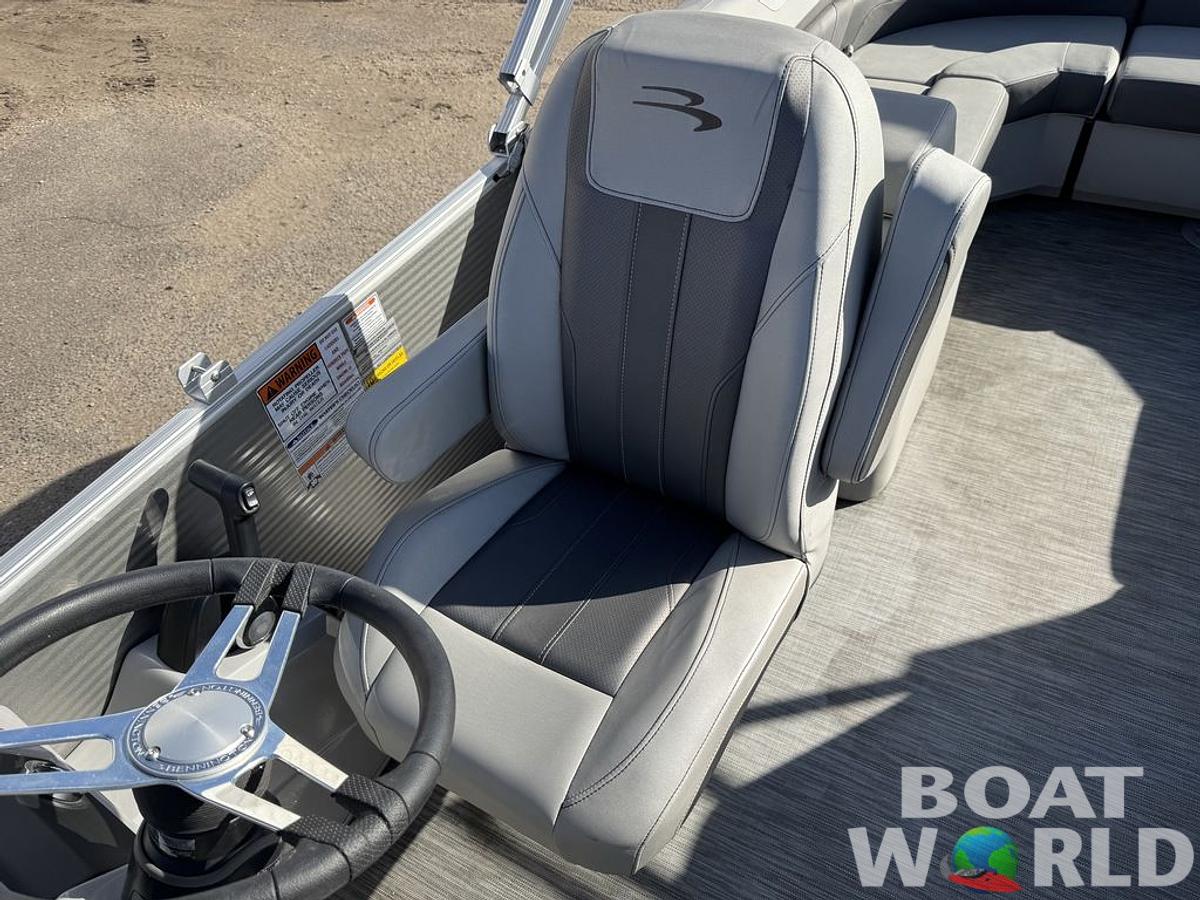 Used 2021 Bennington 22 SSRX Pontoon & 115HP Yamaha