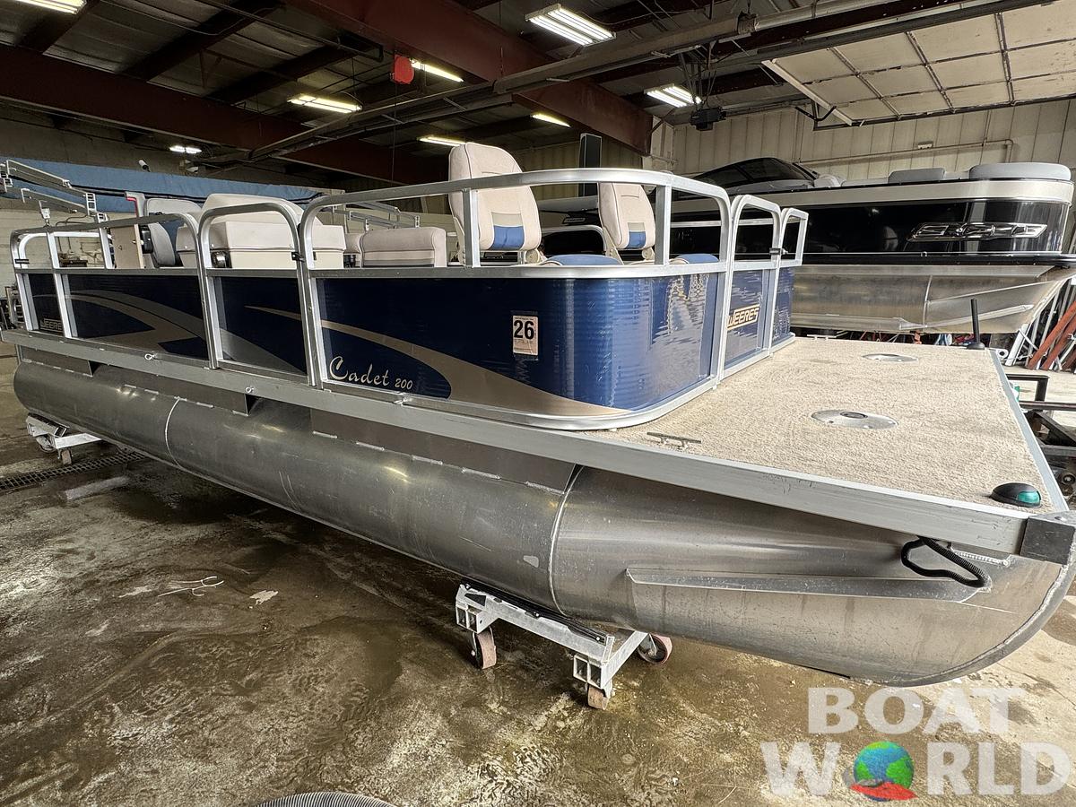 Used 2012 Weeres Cadet 200