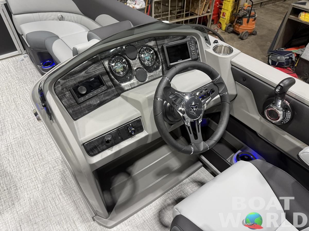 2026 Tahoe Pontoons LTZ 2385 Swingback (VRB) Tritoon 