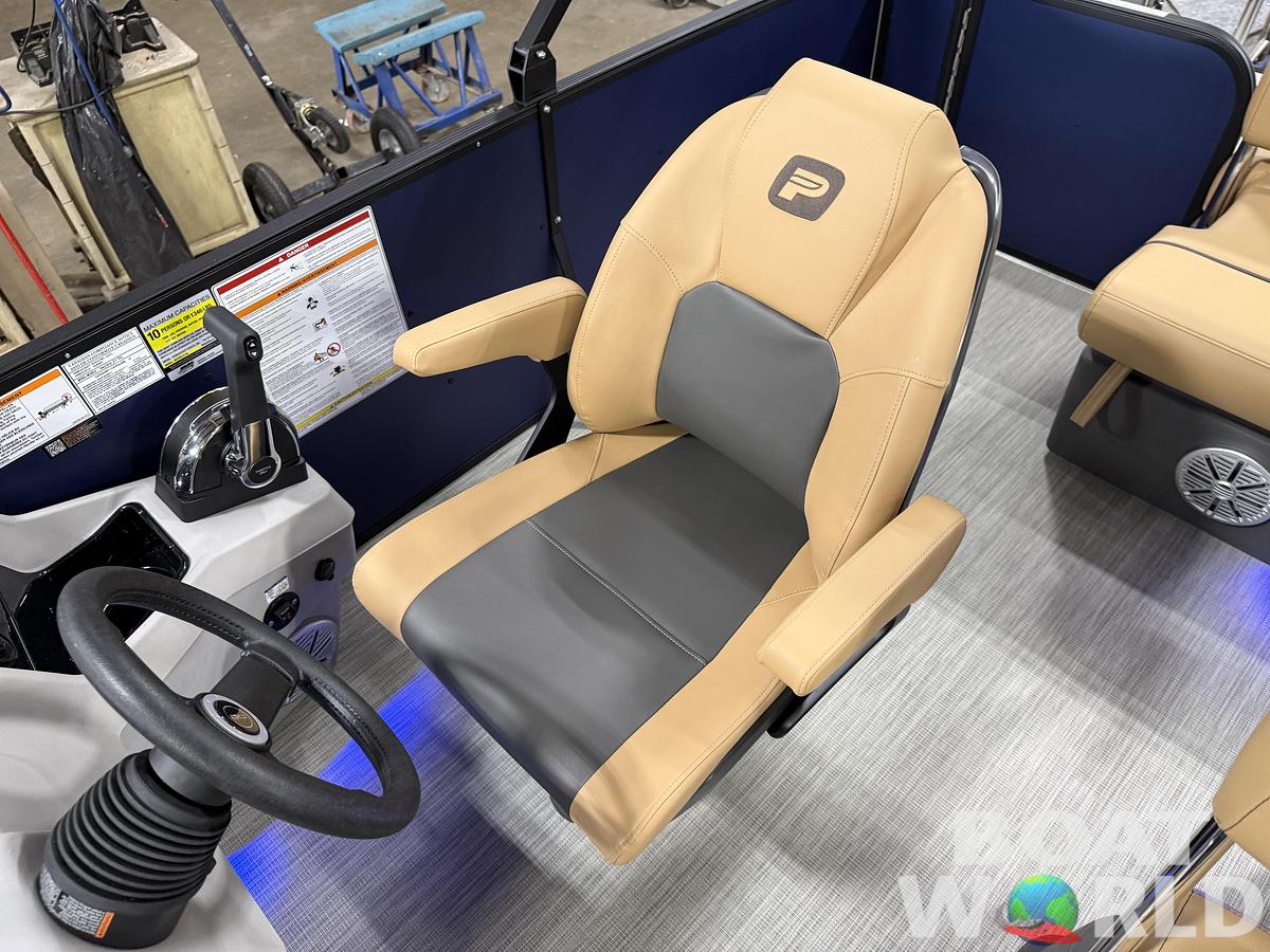 2027 Princecraft Vectra 21 RL Swingback Dinette $35495