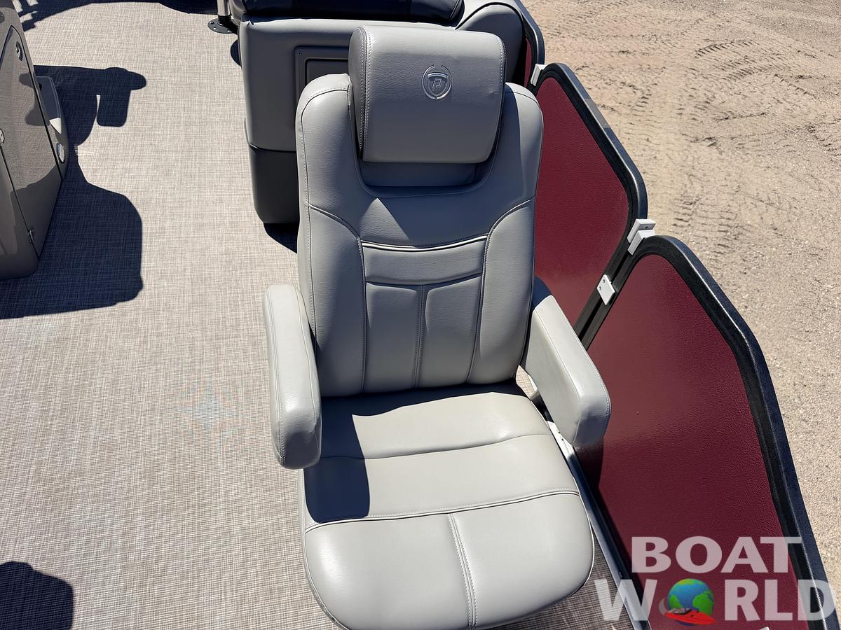 Used 2016 Premier 220 Explorer
