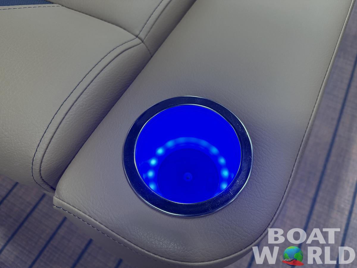 2027 Bentley Legacy 220 Swingback Pontoon & 4-Stroke Outboard $44995