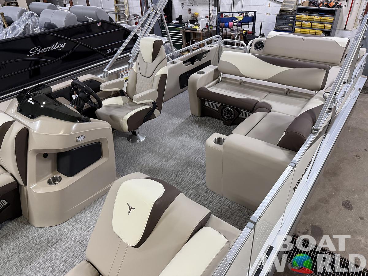 2025 Tahoe Pontoons LTZ 2385 Swingback (VRL) & Honda 4-Stroke EFI