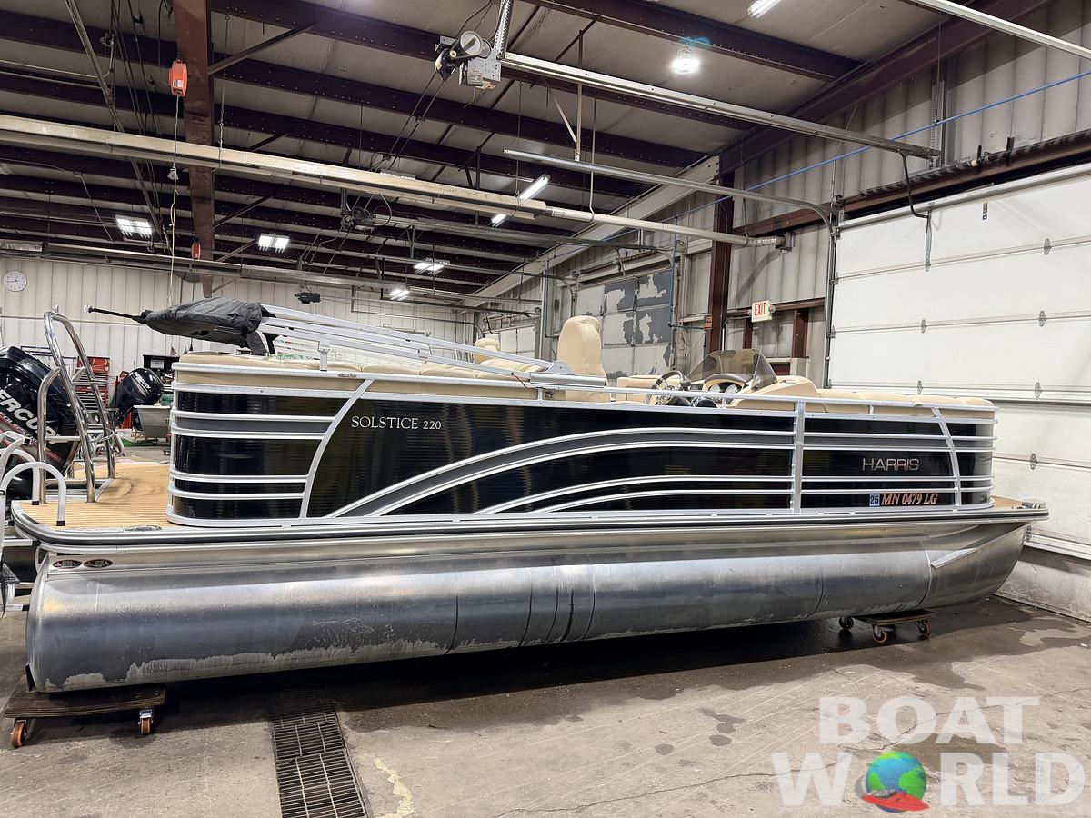 Used 2015 Harris 220 Solstice Pontoon