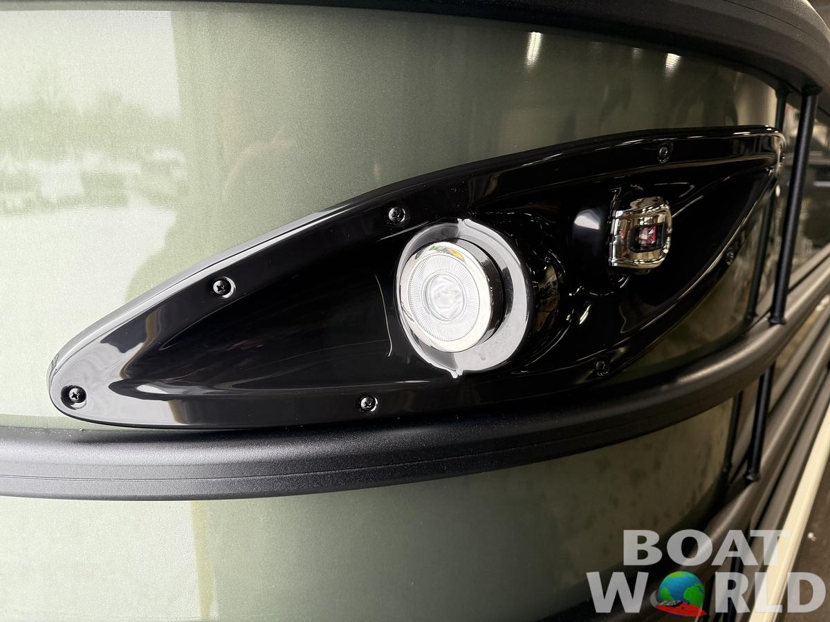 2026 Bentley Pontoons Legacy 220 Swingback