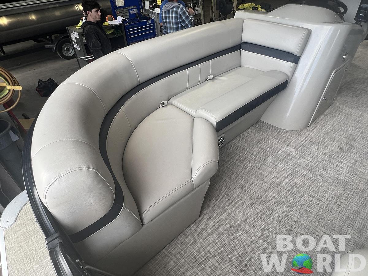 Used 2018 Berkshire CTS 20 Cruise & 60HP Yamaha 4Stroke -$24,995