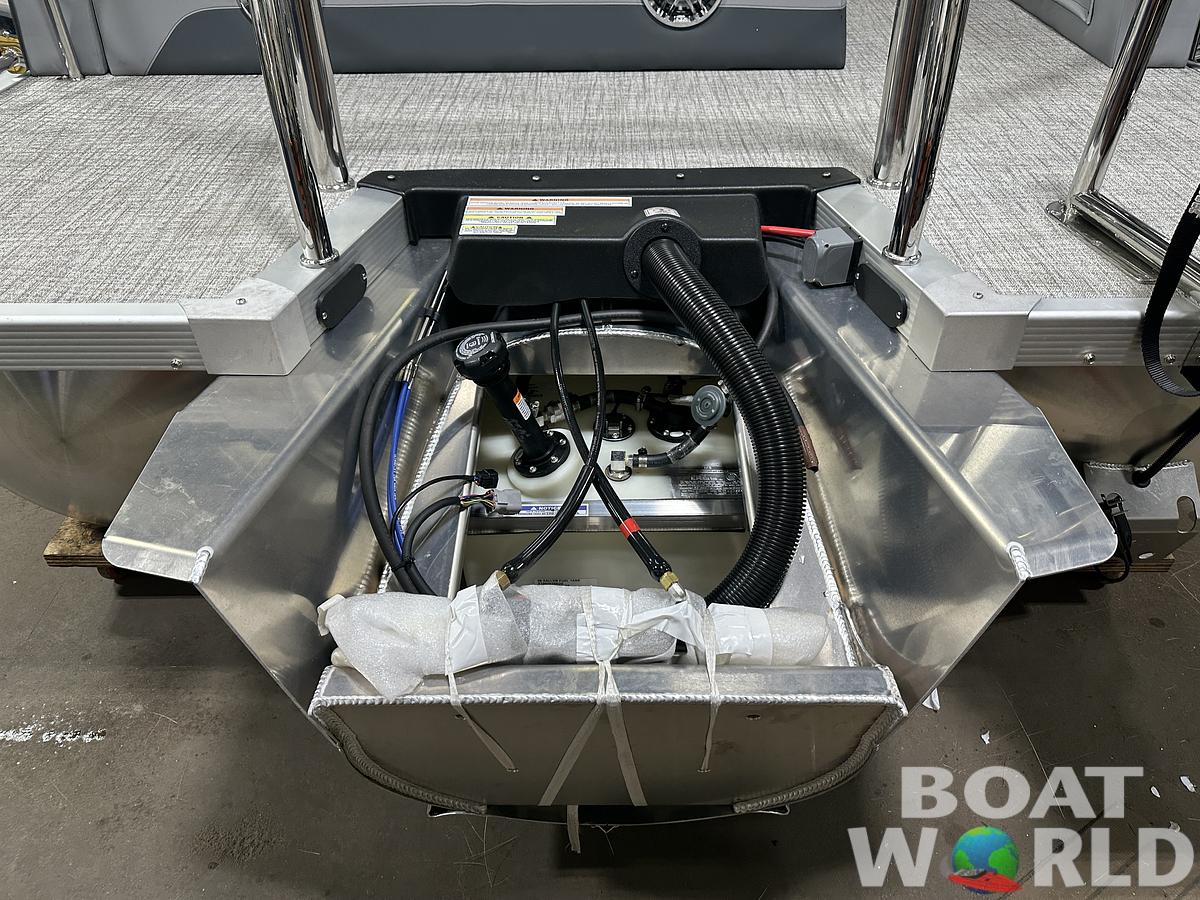 2025 Tahoe Pontoons Cascade 2385 Cruise Rear Bench (CRB) Tritoon & Honda 4-Stroke EFI