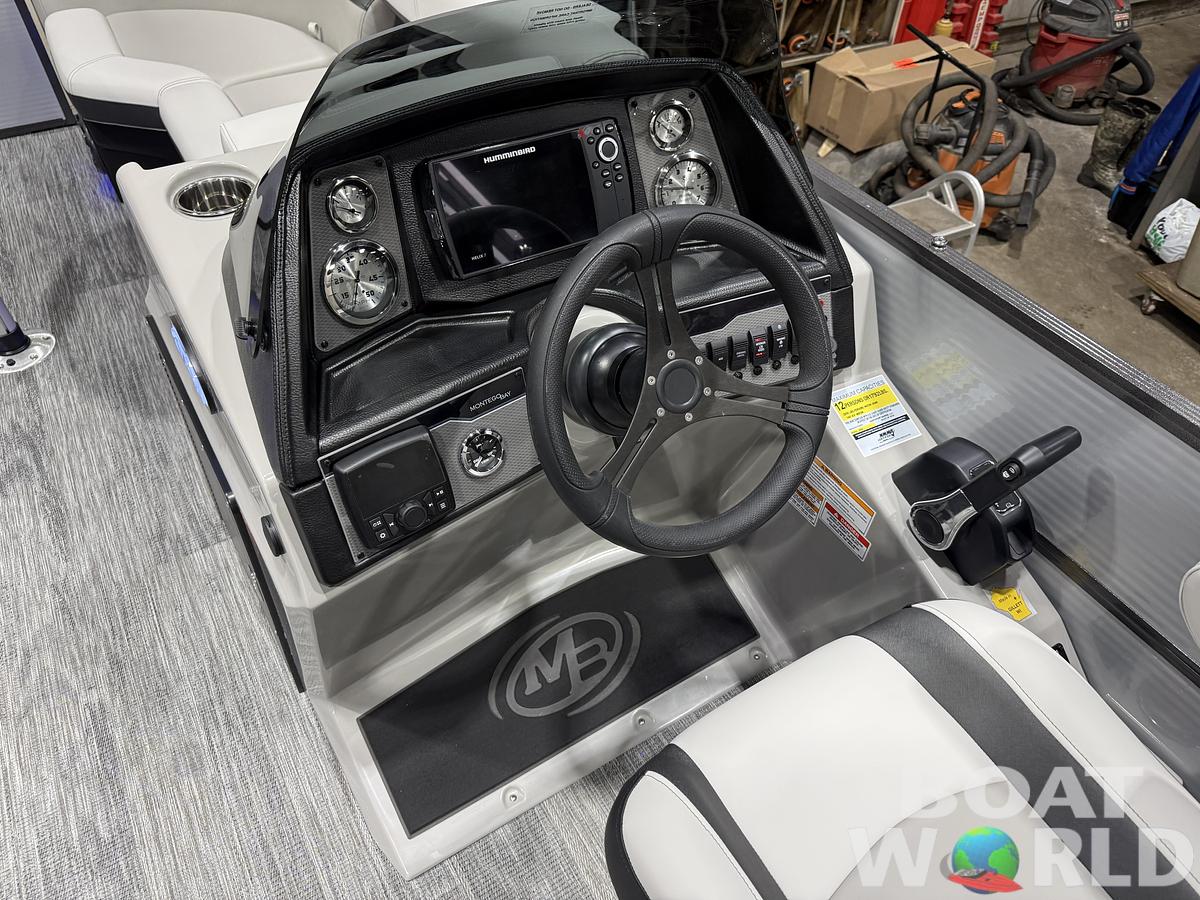 2026 Montego Bay 8522 Swingback Deluxe Pontoon