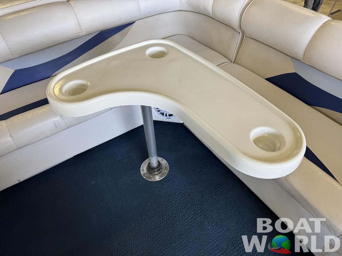 Used 2006 Weeres SunDeck 220 Pontoon