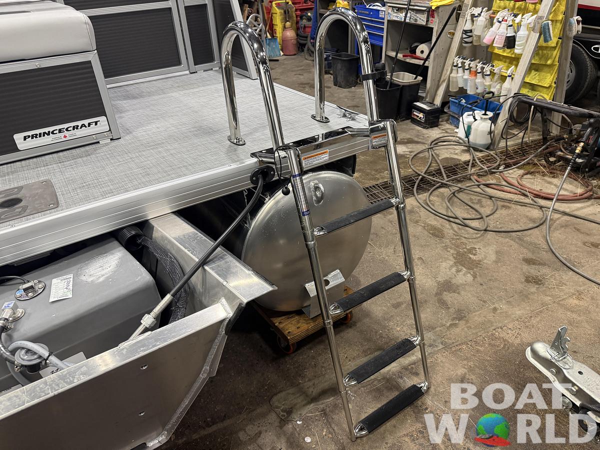 2026 Princecraft Vectra 23 RL SS Swingback Pontoon