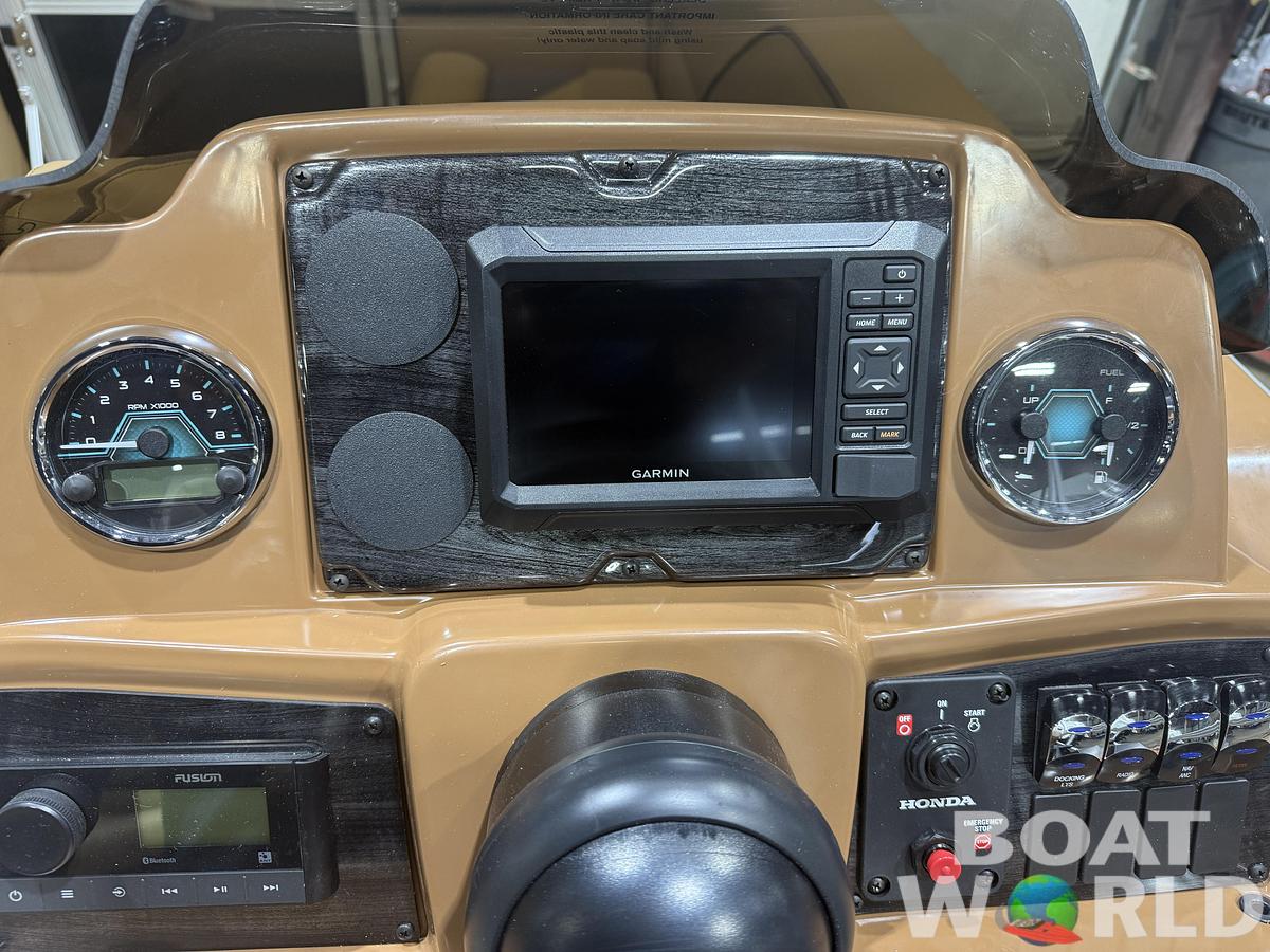 2026 Tahoe Pontoons Sport 2180 Quad Lounge 