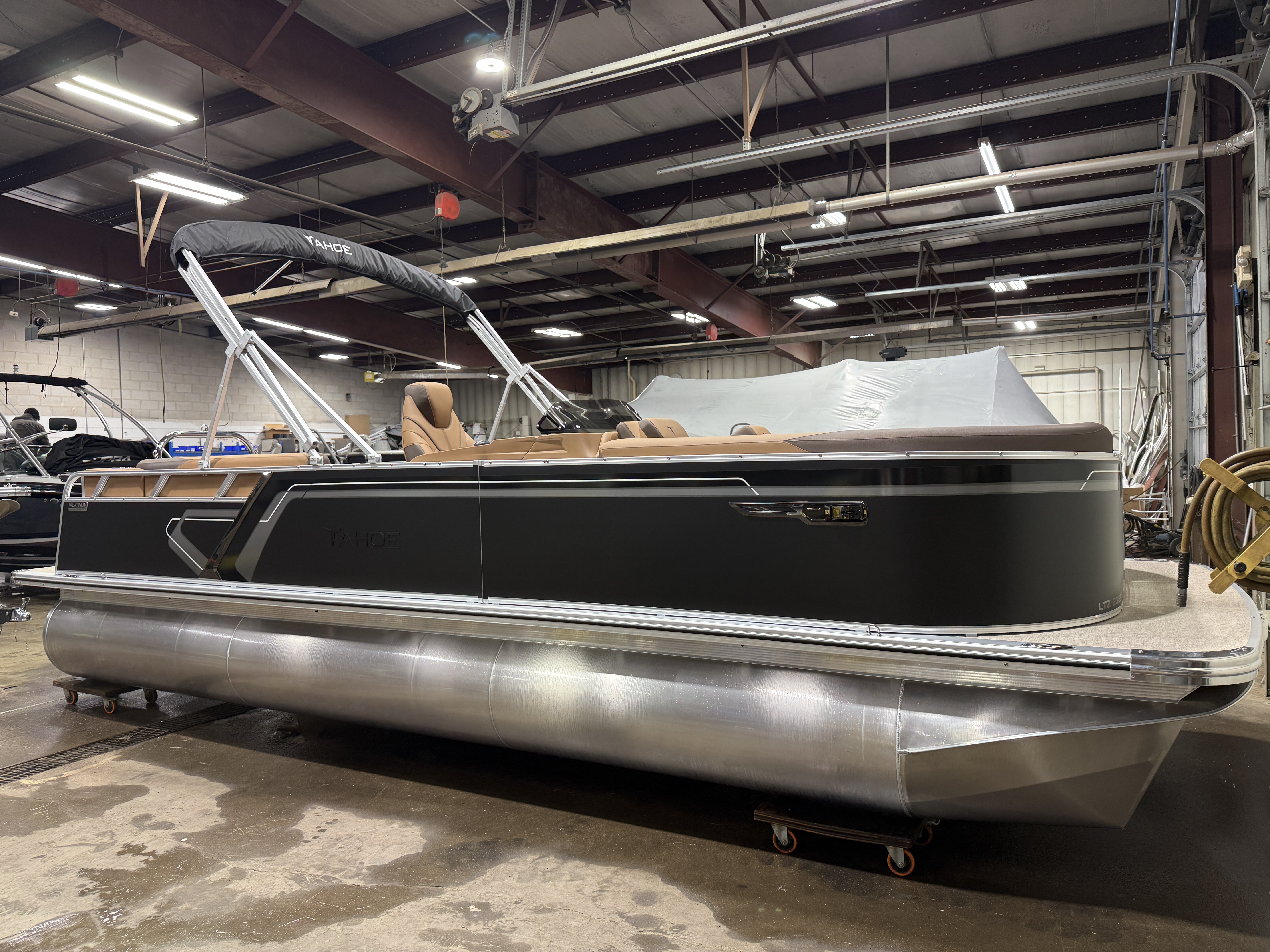 2027 Tahoe LTZ 2385 Elite Cruise & 4-Stroke $42995